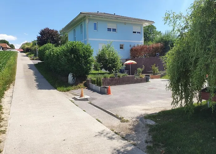 Bleu Pensionat Cudrefin