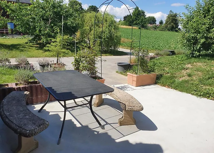 Bleu بيت ضيافة Cudrefin